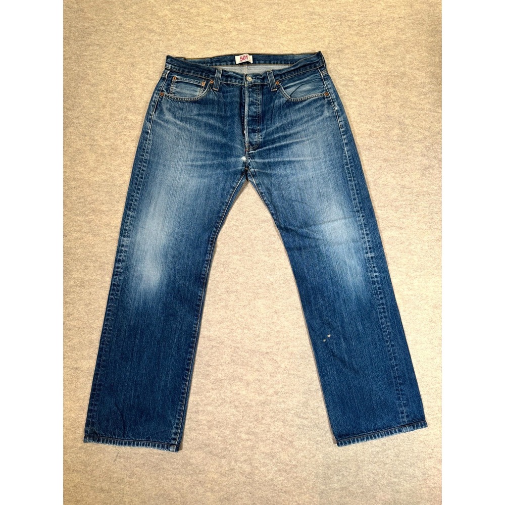 Levis 501 Original Jeans Mens 36x32 Blue Denim Straight Leg Mid Rise Medium Wash